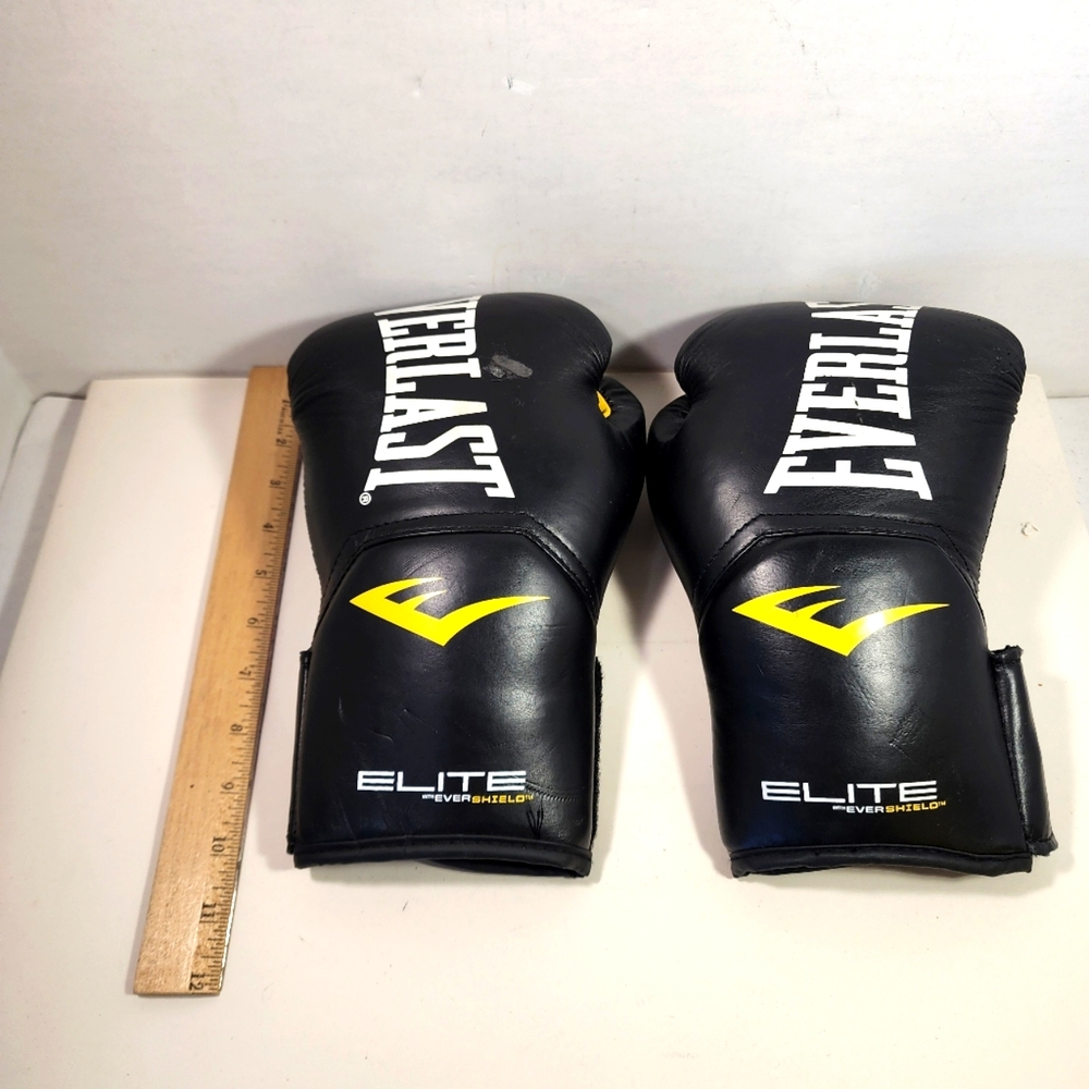 Boxing Gloves Everlast Pro Style Evershield Elite Gloves 8oz. Size: (S)